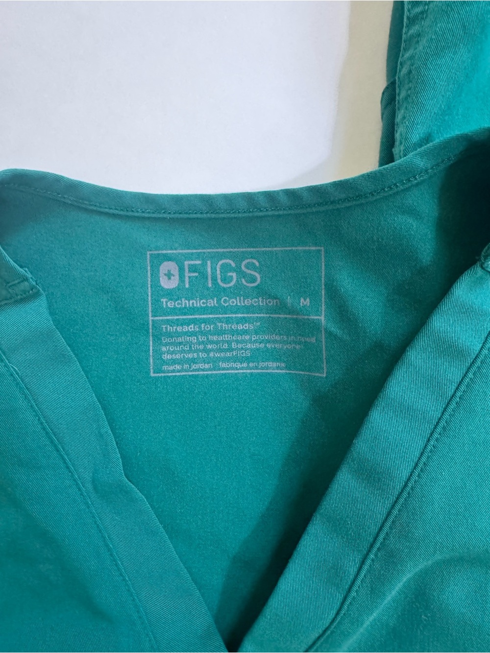 FIGS Technical Collection Scrub Set — Green — Size Medium - Picture 3 of 6